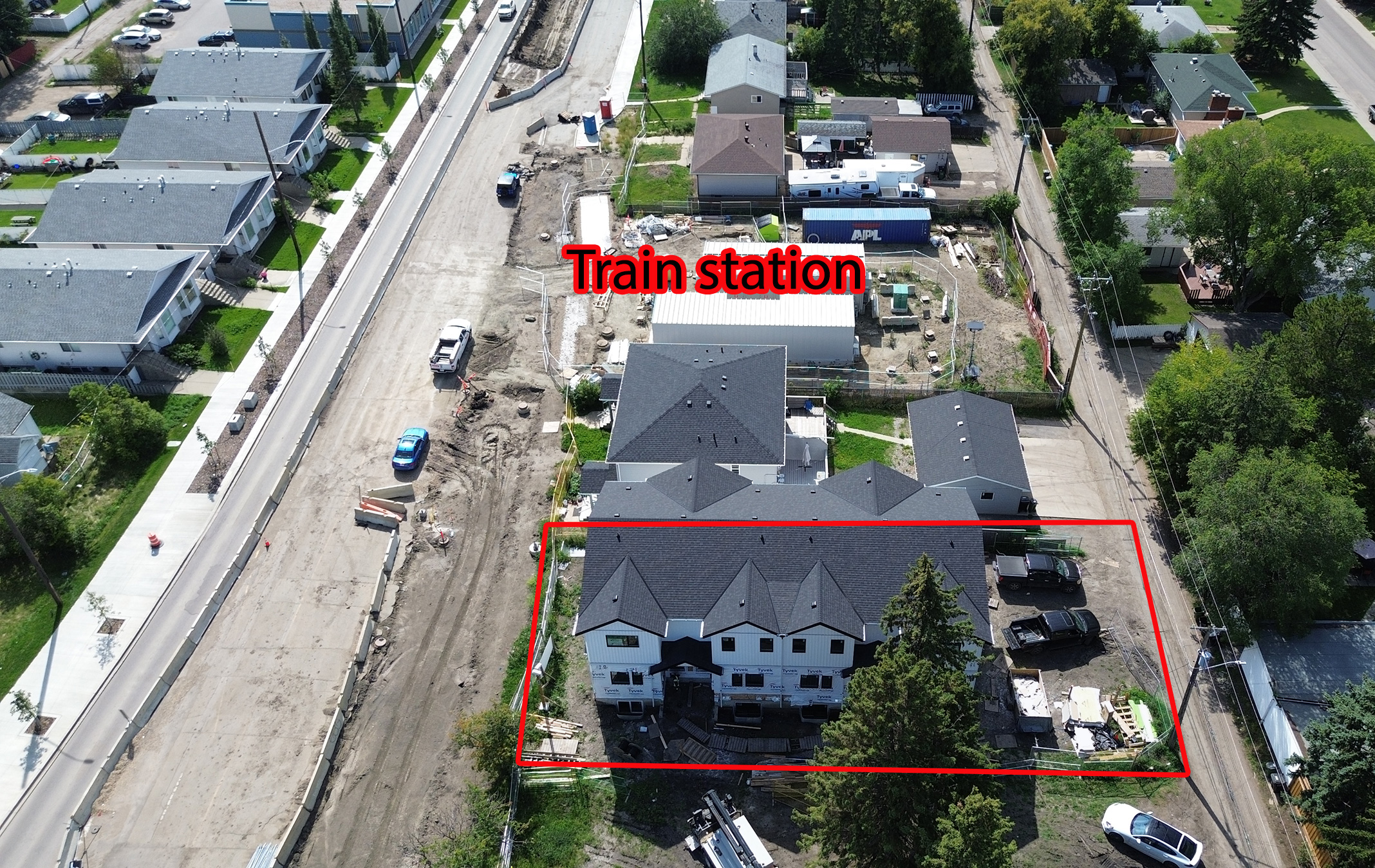 Topview_9416-156-street-8-units_with-train-station